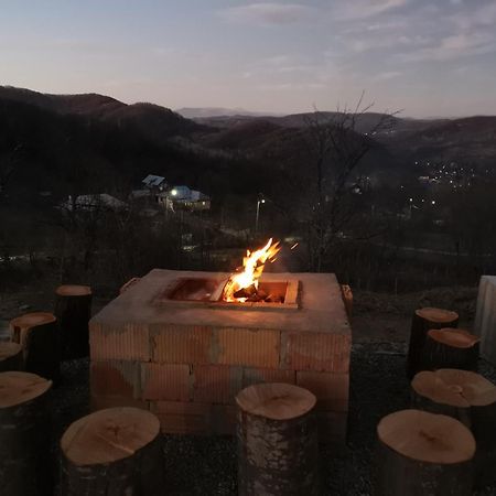 Cabanuta Fara Fite Villa Provita de Jos Bagian luar foto