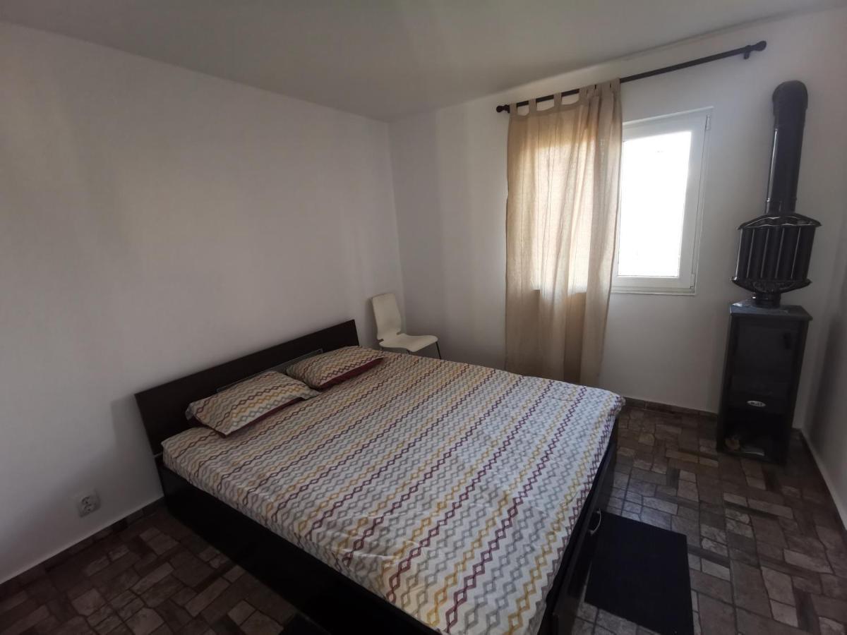 Cabanuta Fara Fite Villa Provita de Jos Bagian luar foto